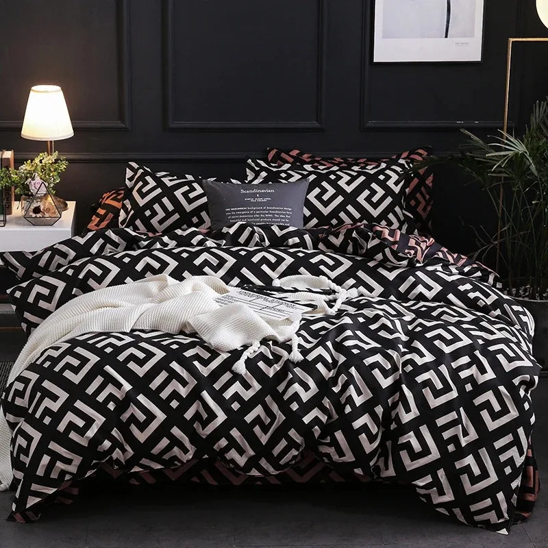 Luxury Black Bedding Set – Duvet Cover & Pillowcases Single–King Sizes
